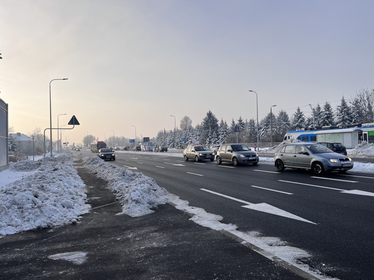 Przebudowa ul. Warszawskiej w Rzeszowie na finiszu [ grudzień 2023 ]